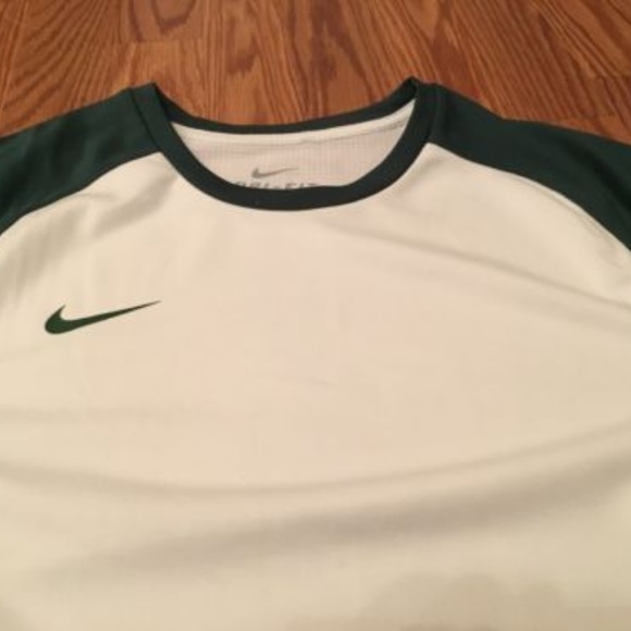NIKE- DRI FIT BASKETBALL WARMUP SHIRT- NWT - Picture 2 of 3
